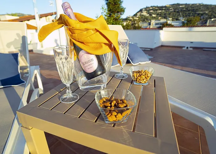 Гостевой дом Cettina Boutique 4*