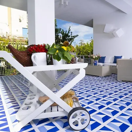 Cettina Boutique 2* Sorrento