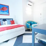 Cettina Boutique Konukevi Sorrento