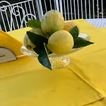 Cettina Boutique Konukevi 4*