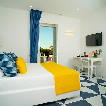 Cettina Boutique 2*